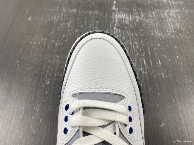 3 CT8532-140 Midnight Navy Jordan Air 0717